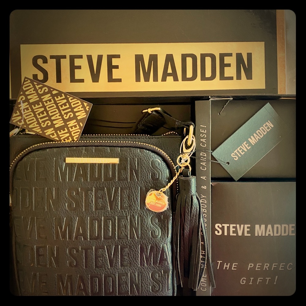 Black Leather NEW Crossbody purse.